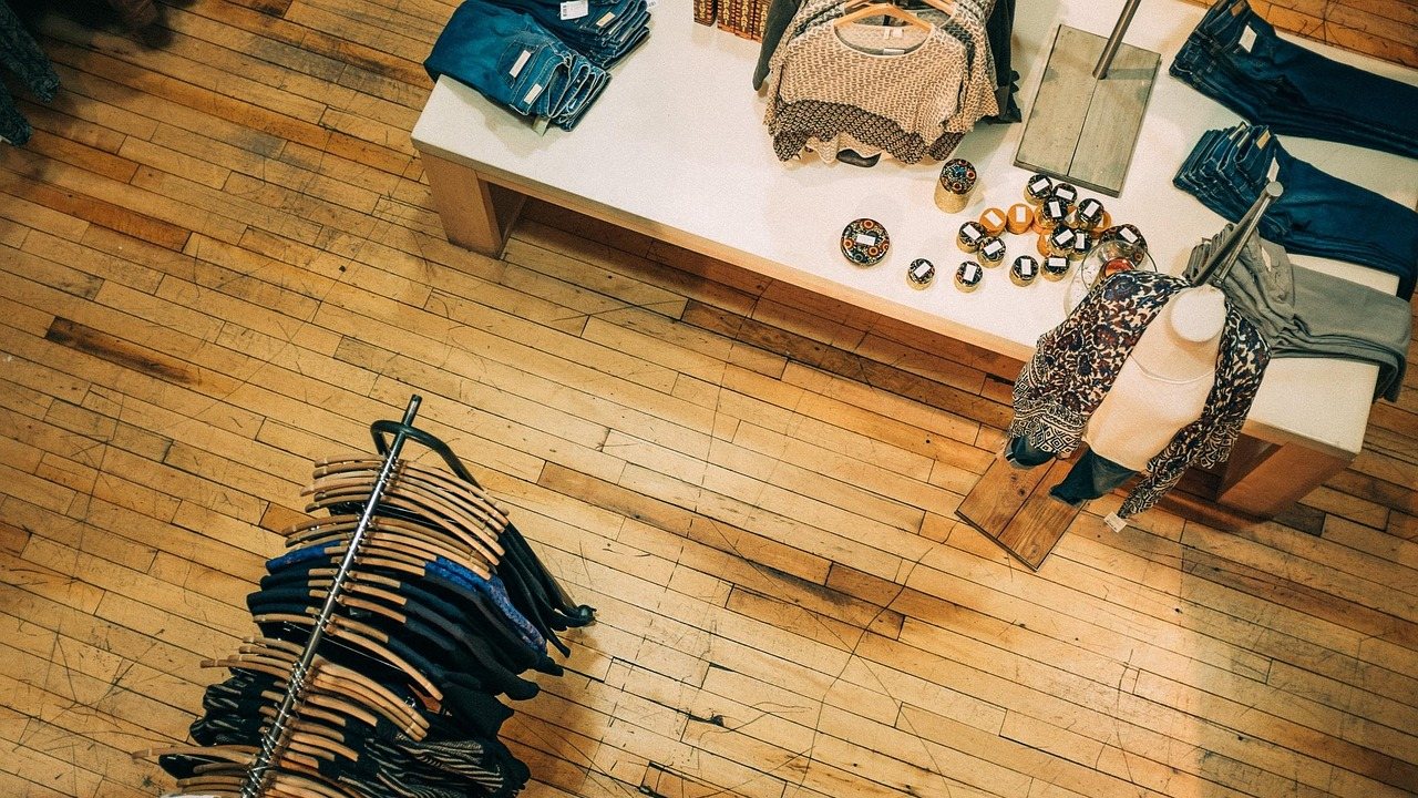 Fashion Brands Are Consolidating Sourcing — What It Means for Importers