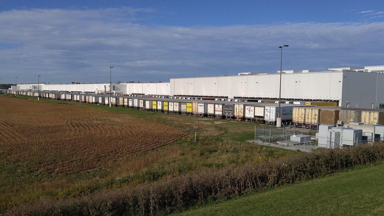 LTL Rates Are Rising Again: What the Old Dominion GRI Means for Shippers